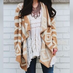 BAR III Women's Aztec Print Flyaway Cardigan Camel Size Small